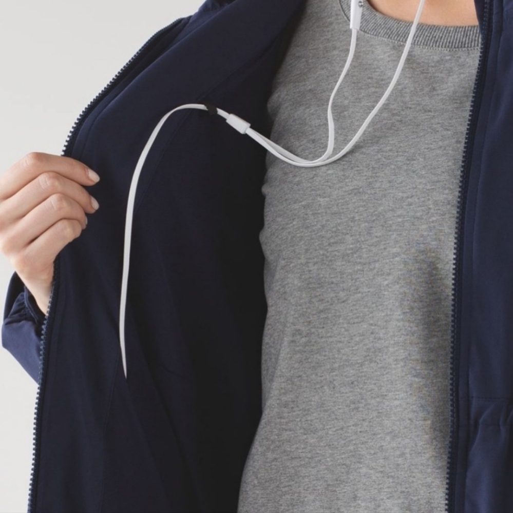Lululemon Belle Jacket Navy Blue Full Zip Hoodie Size 4 Fall Jacket Windbreaker - Picture 8 of 10
